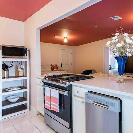 Blush And Bashful Germantown Two Bedroom Apartment Louisville Luaran gambar