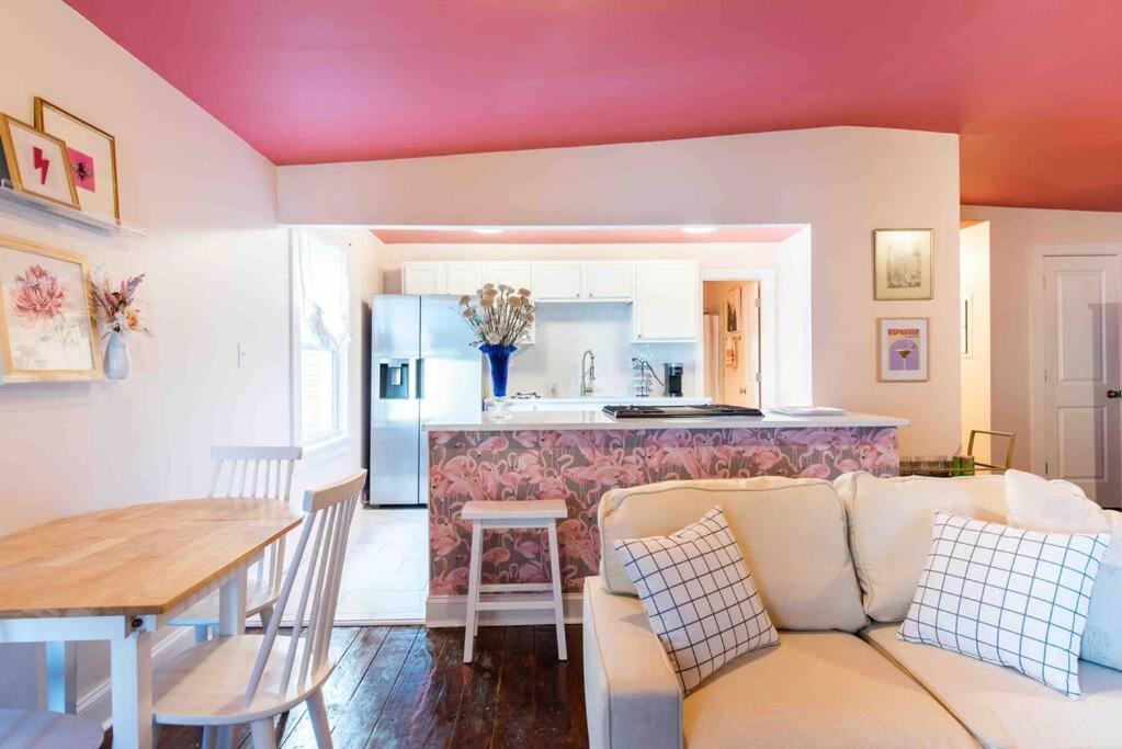 Blush And Bashful Germantown Two Bedroom Apartment Louisville Luaran gambar