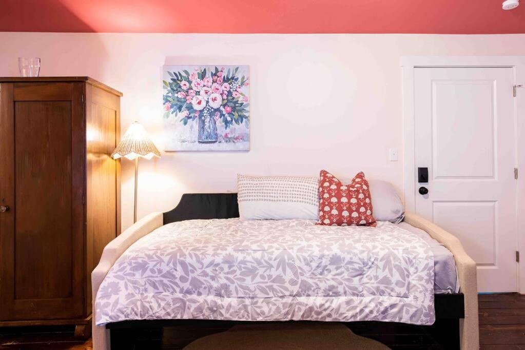 Blush And Bashful Germantown Two Bedroom Apartment Louisville Luaran gambar